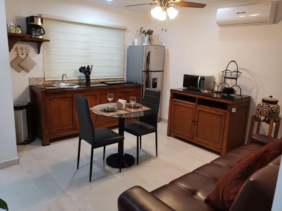 מזטלן Apartmento Con Alberca A 50 Mt Del Mar La Licha מראה חיצוני תמונה